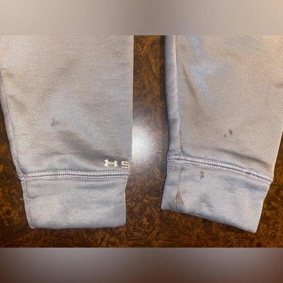 Boys Under Armour sweatshirt - size small - Picture 5 of 5